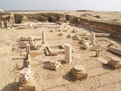 Vista des dels peus de la basilica.